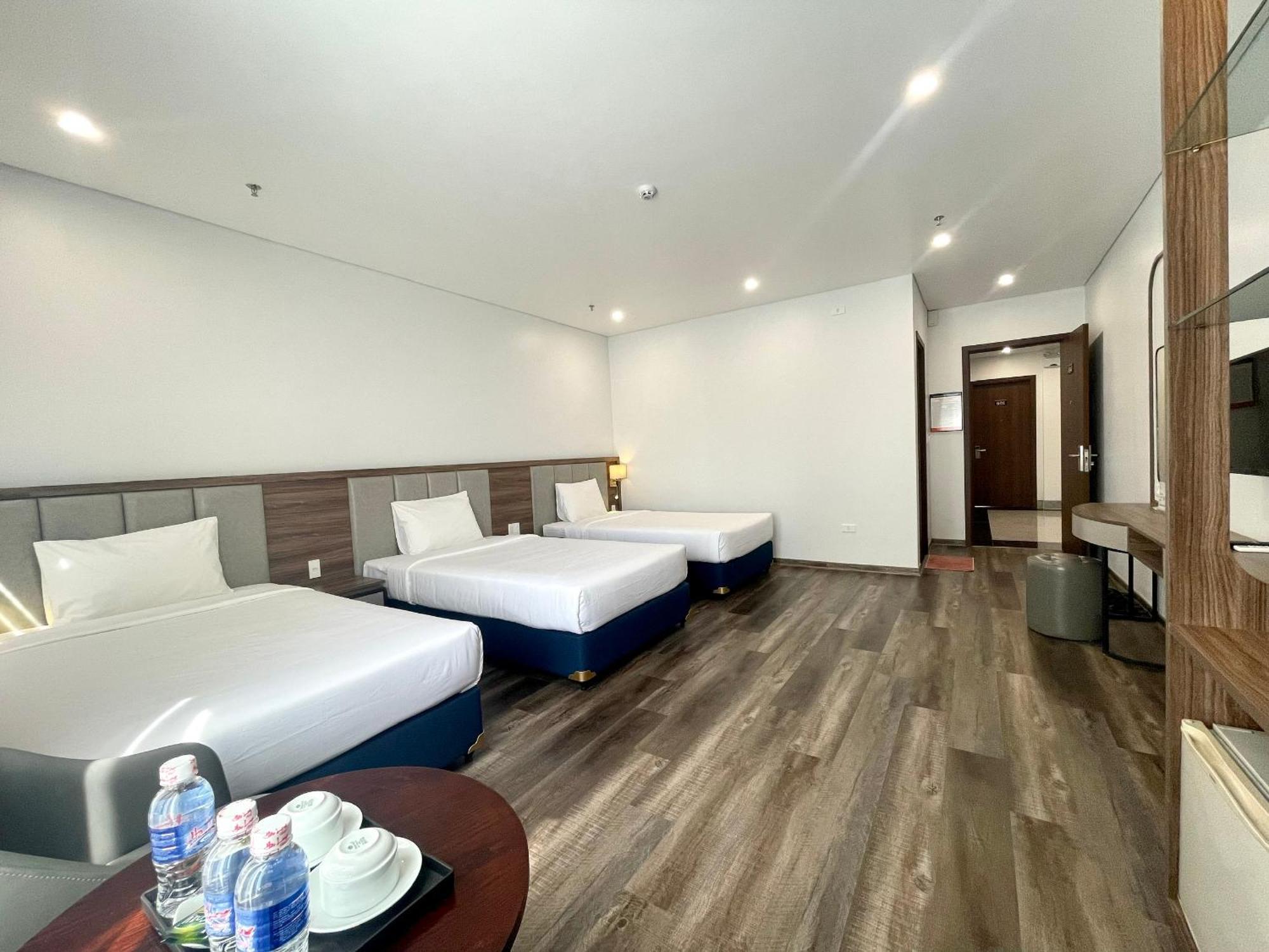 Central Halong Hotel Халонг Екстер'єр фото